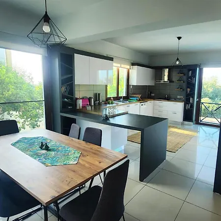 Villa Amazing By Holidaykeys
